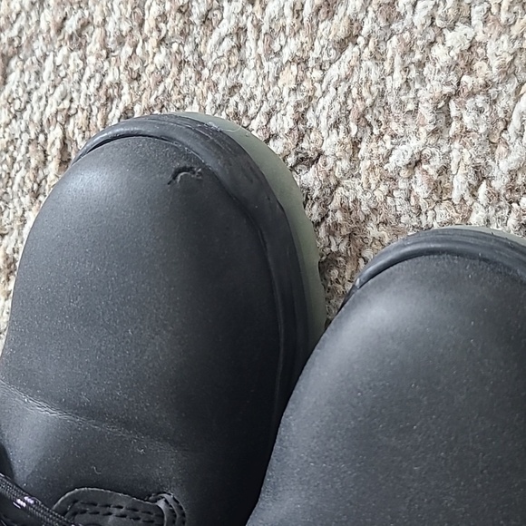 Brahma Black Boots with Purple Interior - Picture 7 of 7